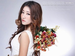 感激顾客迪丽分享-人物特写