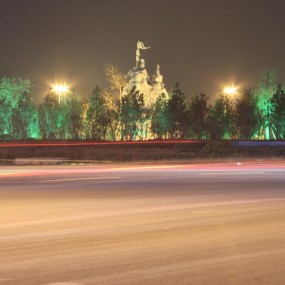 第一次夜拍  没三脚架 纯属娱乐