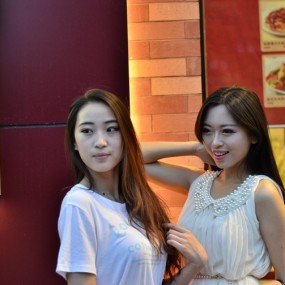 关于夜景人像，请大家一起讨论啊