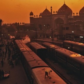 Steve McCurry的印度铁路摄影集