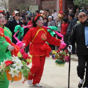 喜气洋洋过大年