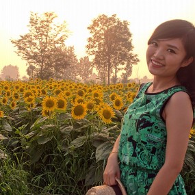 花季美女看过来