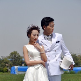 丰东农博园拍了一对新人