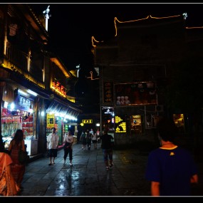 新人报道 传一组凤凰的夜景