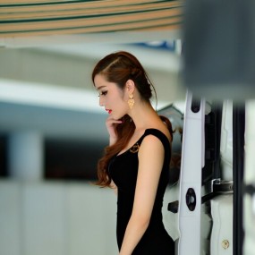 发几个颜值高的漂亮妹子