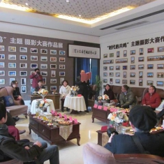 情赋高新，共话时代."时代的共鸣"新书茶话会