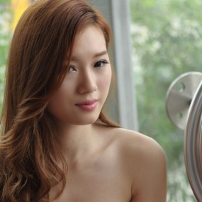 11日比赛休息中美女