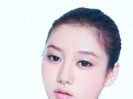 CL 夏日清新裸妆