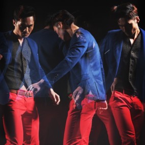 给大家拍一个高端大气上档次的看