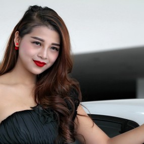 宏正影像联合新丰泰尚众----全新帕萨特上市试拍会的两位模特