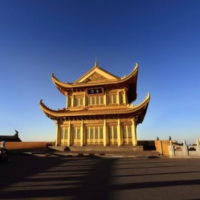 2013峨眉第一娄阳光