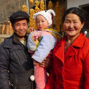 正月初二 秦岭山中人家--男人们做的饭-洋芋糍粑