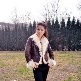 3.11城市运动公园个性美女第二幕