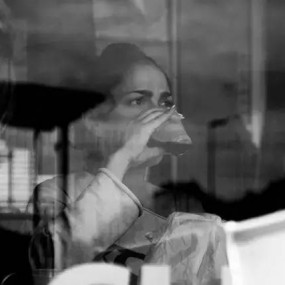 镜头下的西班牙AV女优：过程并不“爽”我只是在工作