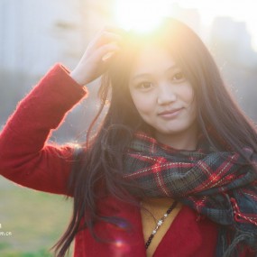 公园里的小美女