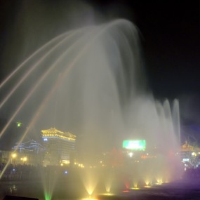 一组大雁塔夜景