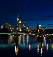 新人报到--自拍夜景