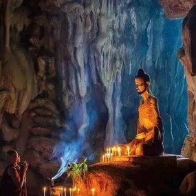 【纪实摄影】缅甸僧侣们的悠闲时光