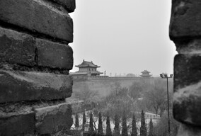 城墙上锻炼身体