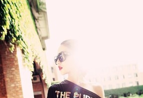 墨镜后的街头时尚