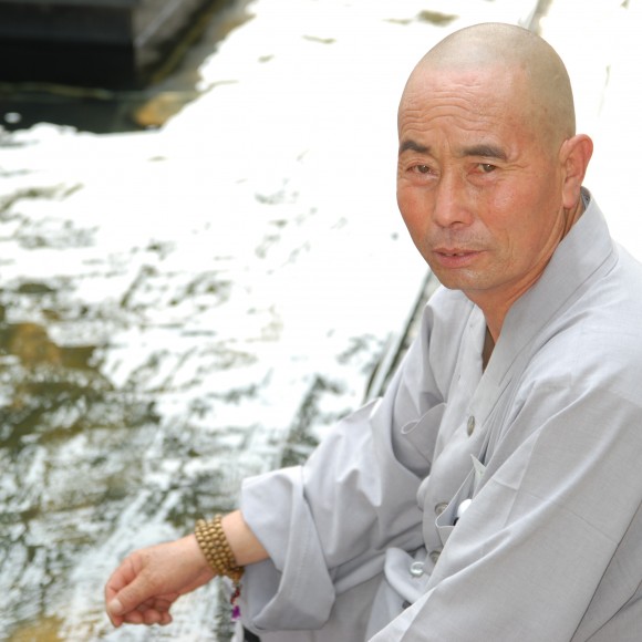 祝贺昕昕荣登版主 适马17-50 jpg直出