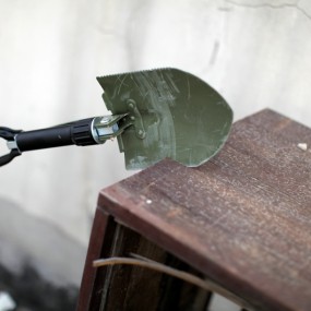 0724 磨刀人和我的工兵锹