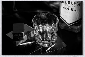 ————黑白小片————