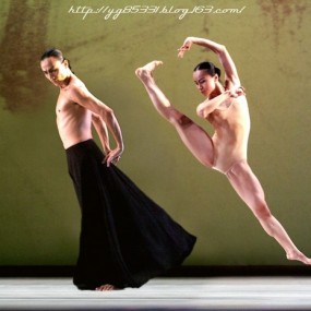 《行草三部曲》 舞蹈、太极、书法的神韵