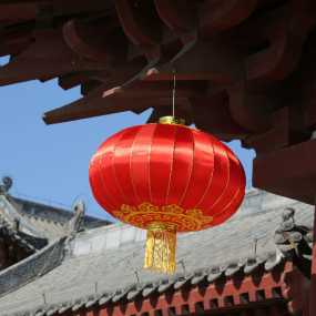 大红灯笼高高照