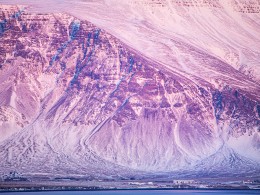 冬日阳光下的冰岛Patricja Pati Makowska