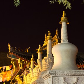 广仁寺燃灯节记