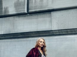 Le Chateau Fall 2011 Campaign