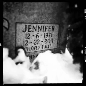 他用镜头记录了妻子与癌症抗争的全过程