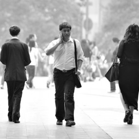 擦肩而过与拾荒者