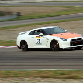 超级跑车飙车试驾