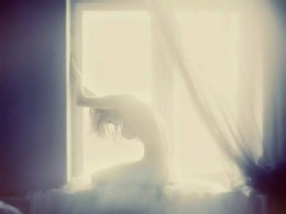 裸露意味着释放：Mecuro B Cotto的人像写真作品