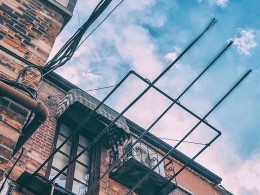 朋友圈背景 | 你那么孤独，却说一个人真好