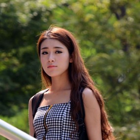 跟天空去交大校园拍美女