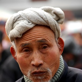 集市上人物抓拍