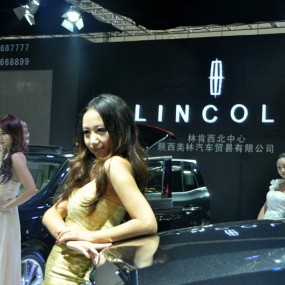 10.1曲江、绿地车展人像1