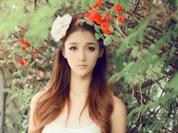 花丛中的王熙然