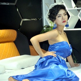 “寻找封面女郎”投稿