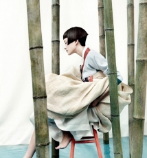 满月的故事 | Kim Kyung Soo古典时尚作品