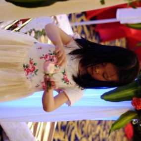 婚礼上的小盆友