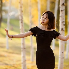 享受阳光。。。（室外拍）