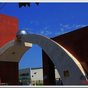 雨过天晴，彩云飘飘