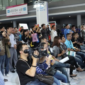 力帆X60SUV新车发布