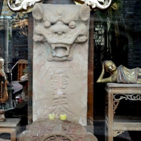 宽也有景窄也有景