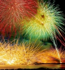 飘在东京上空 乘坐天空巴士拍摄花火