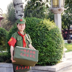 冰棍妹子唤起老友记忆